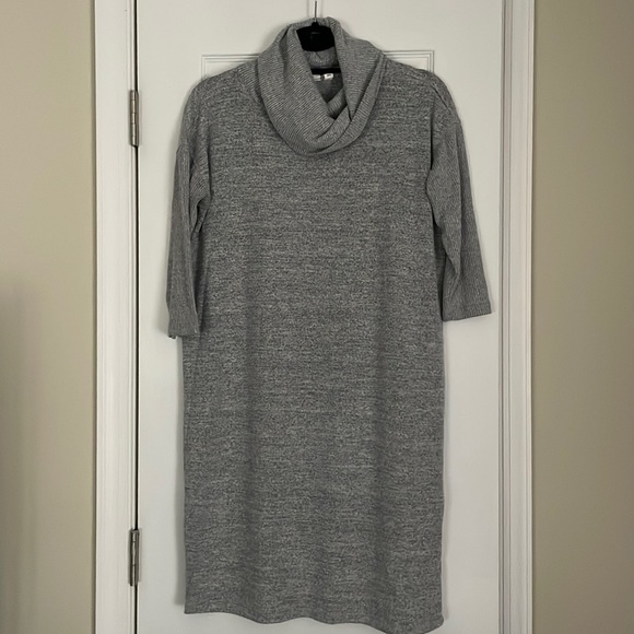 Maternity Dress - Picture 1 of 3